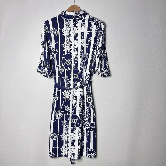 J McLaughlin Navy Floral Shirt Dress Sz M / L Belted Catalina Career Office READ - Picture 6 of 12